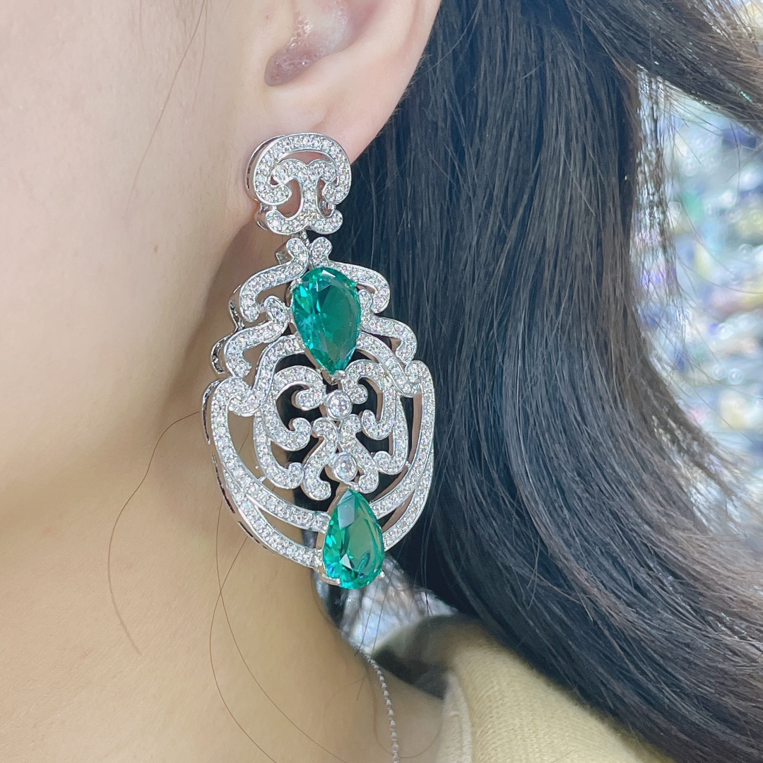 Ethnic Fashion India - Orecchini pendenti geometrici per le donne