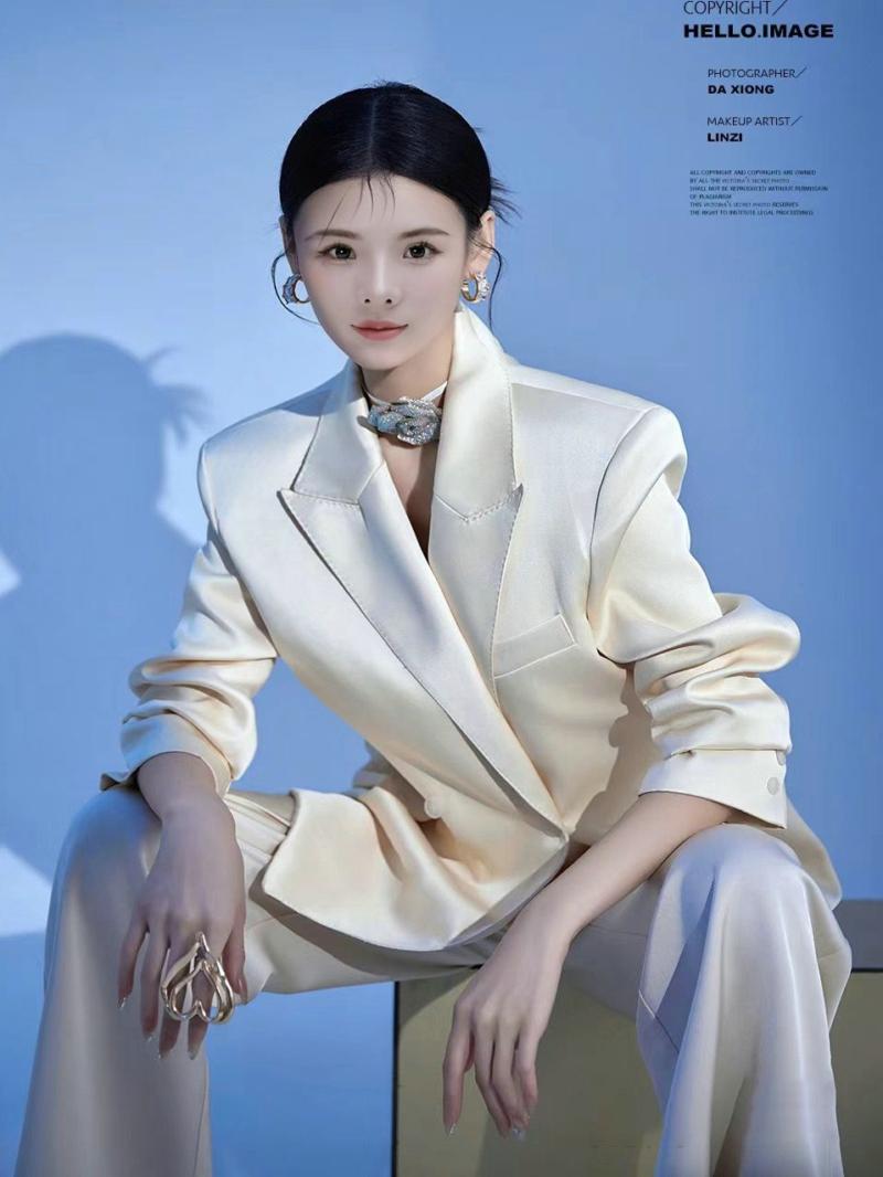 Ethnic Fashion Studio - Completo Set Abito Occidentale alla Moda