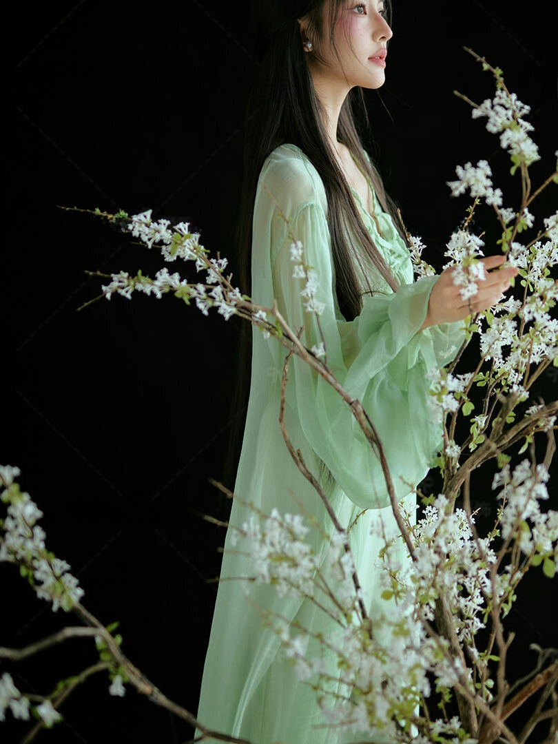Abito Verde in Stile Cinese, T - Ethnic Fashion Studio recensione e prezzo