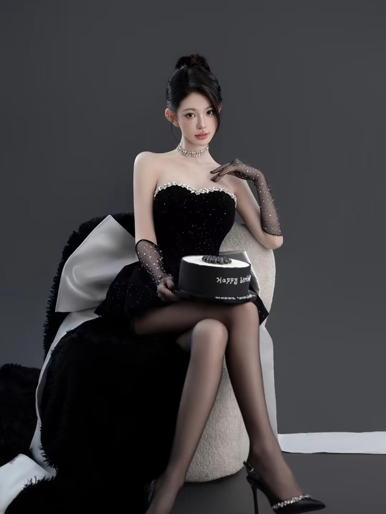 Elegante Costume Nero per Serv - Ethnic Fashion Studio recensione e prezzo
