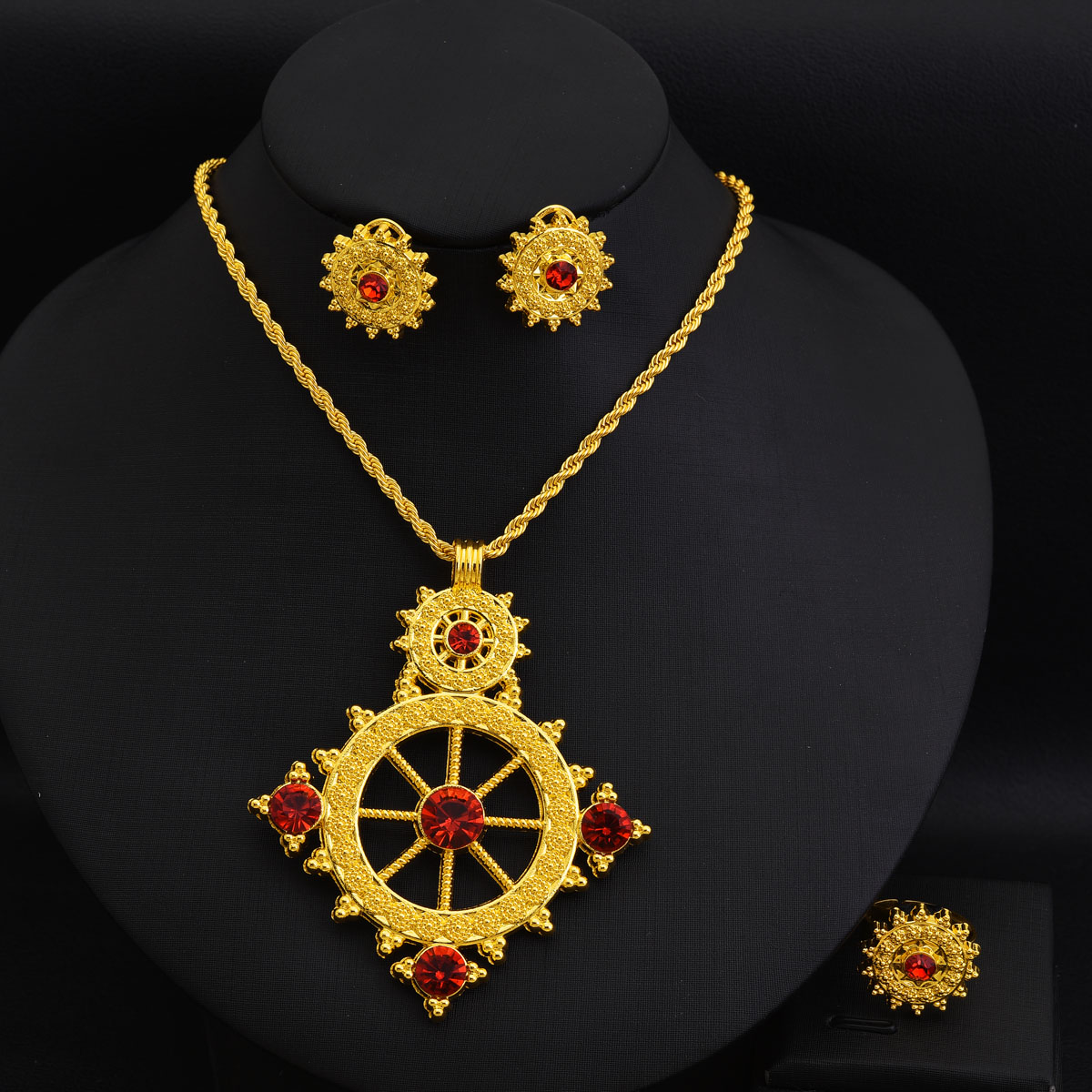 Dubai Africa Colore dorato Set - Ethnic Fashion Dubai recensione e prezzo